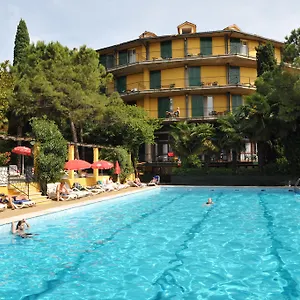 Palme & Hotell