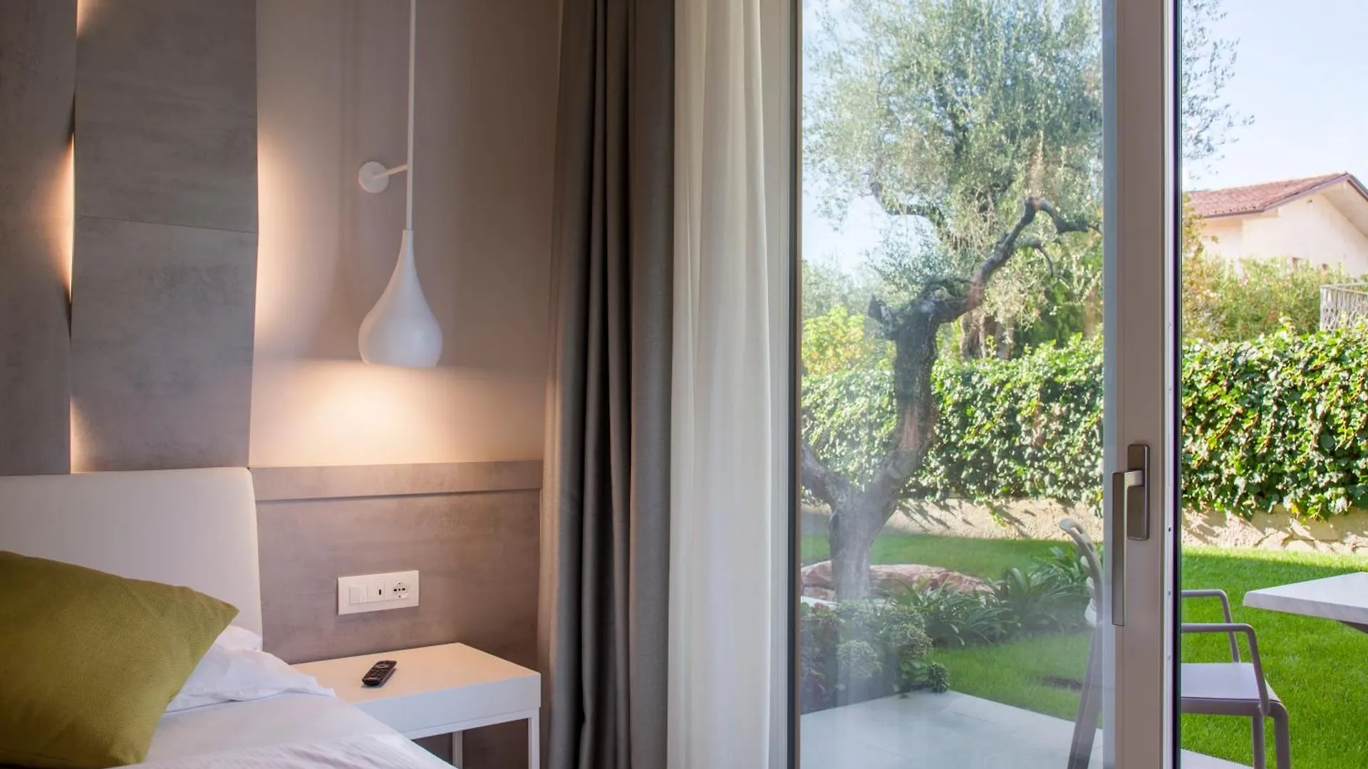 Hotel Villa Olivo Resort 3S باردولينو