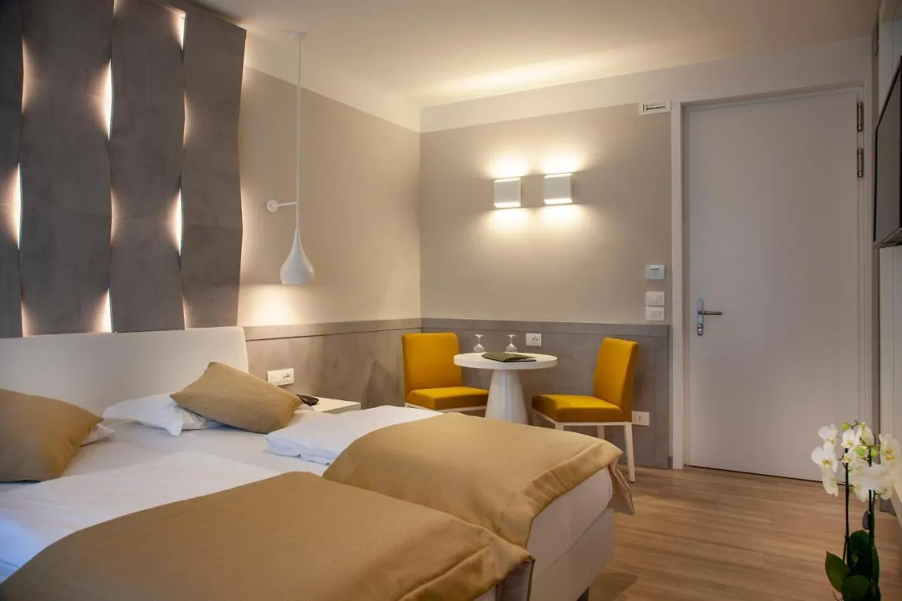 Hotel Villa Olivo Resort 3S باردولينو